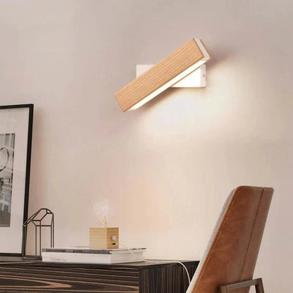 Rotatable Wall Lamp with Adjustable Arm
