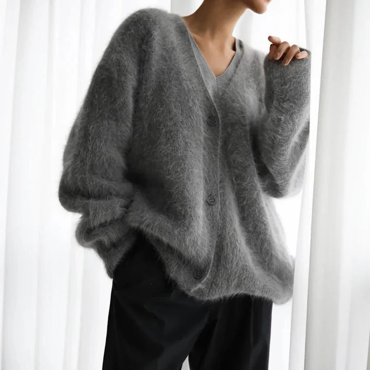 Womens Round Neck Sweater Cashmere Knitwear for Winter